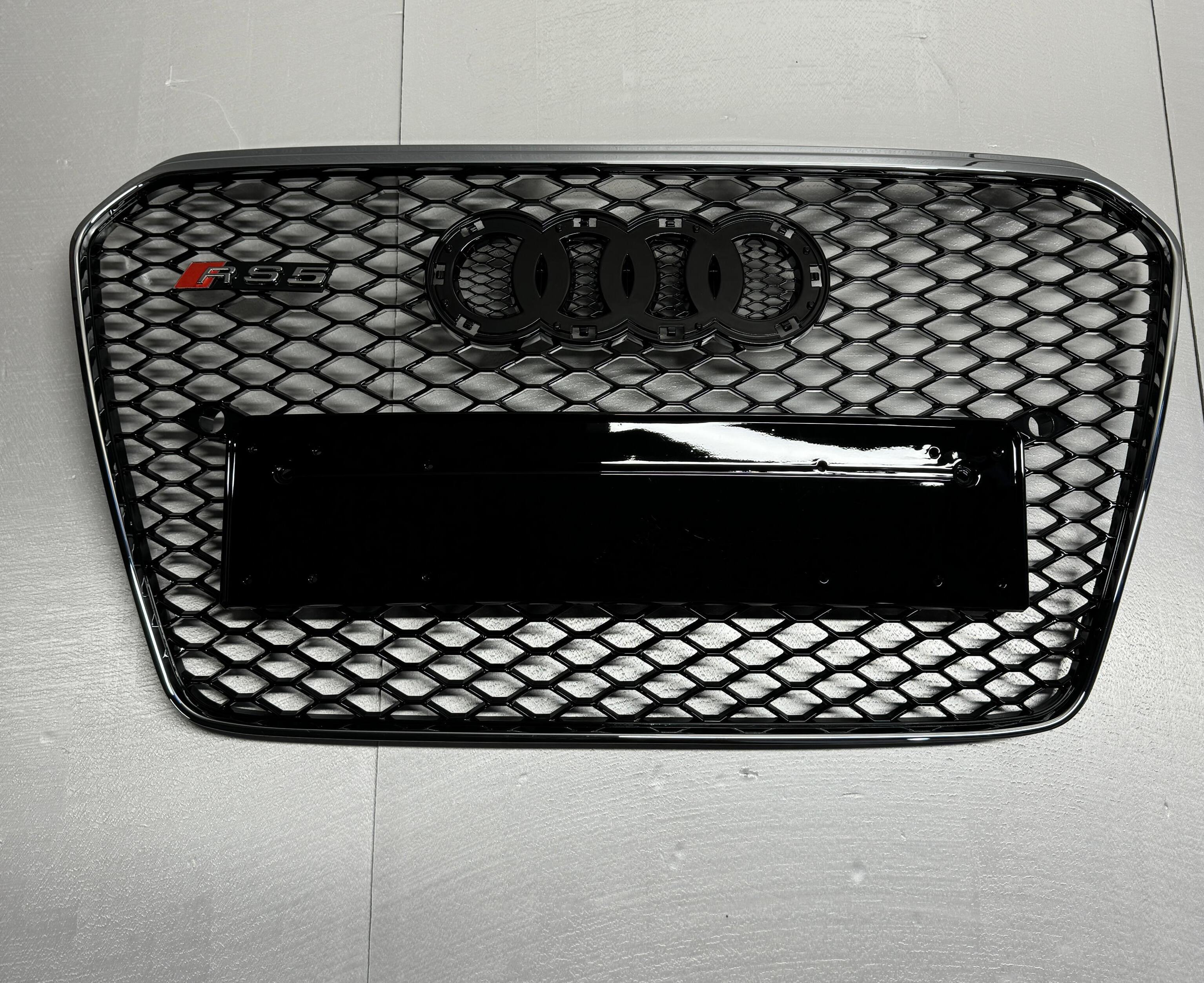  2011-2015 8T po liftingu styl RS5 black